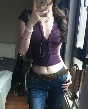 Blusa Morada con Lazo